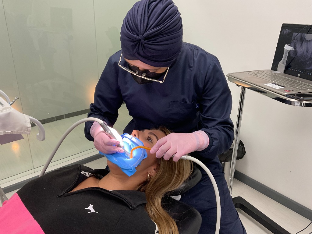 Clínica Odontal en acción